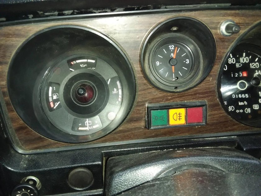 Приборная панель ГАЗ 2410