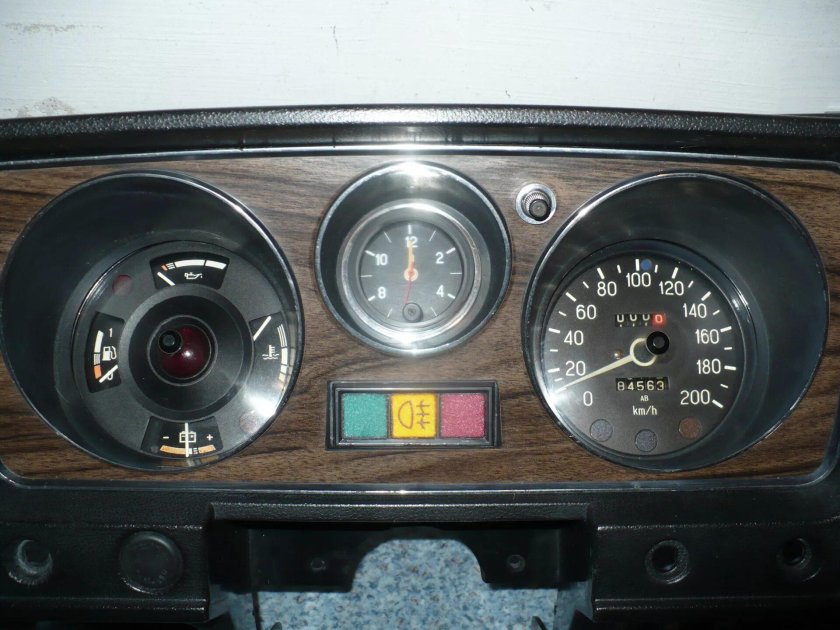 ГАЗ 24 приборная