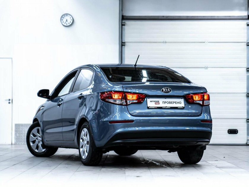 Киа Рио 3 поколения седан