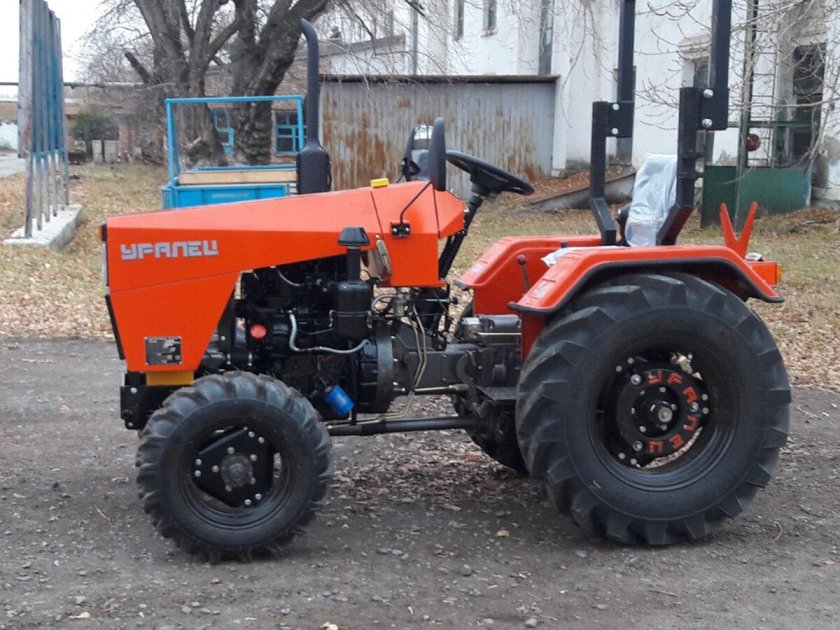 Минитрактор уралец 224