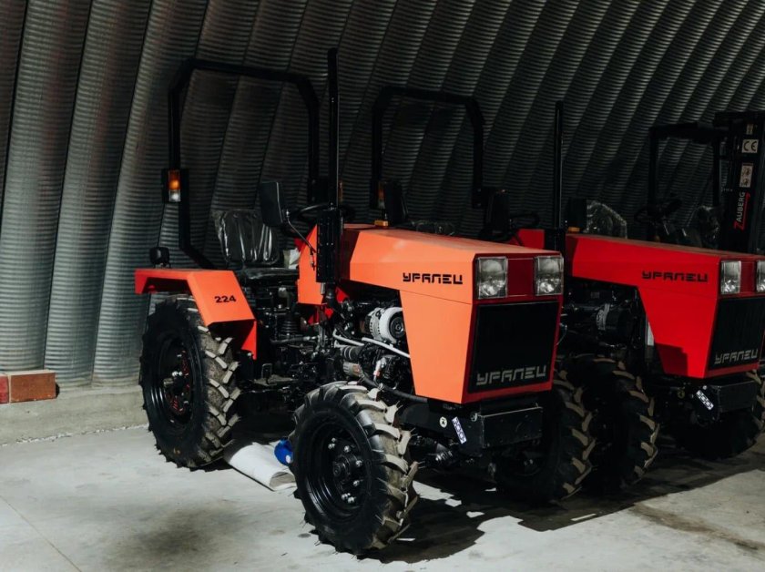 Минитрактор Уралец 224 б