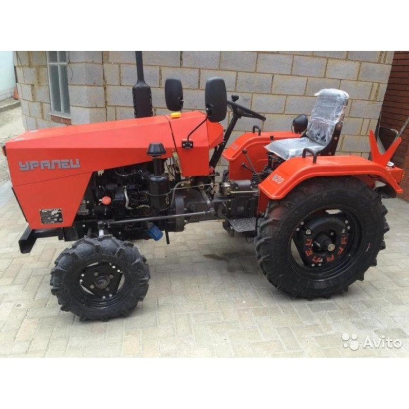 Минитрактор Уралец 220