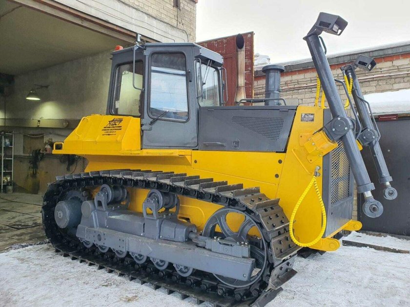 Бульдозер дст урал тм 10