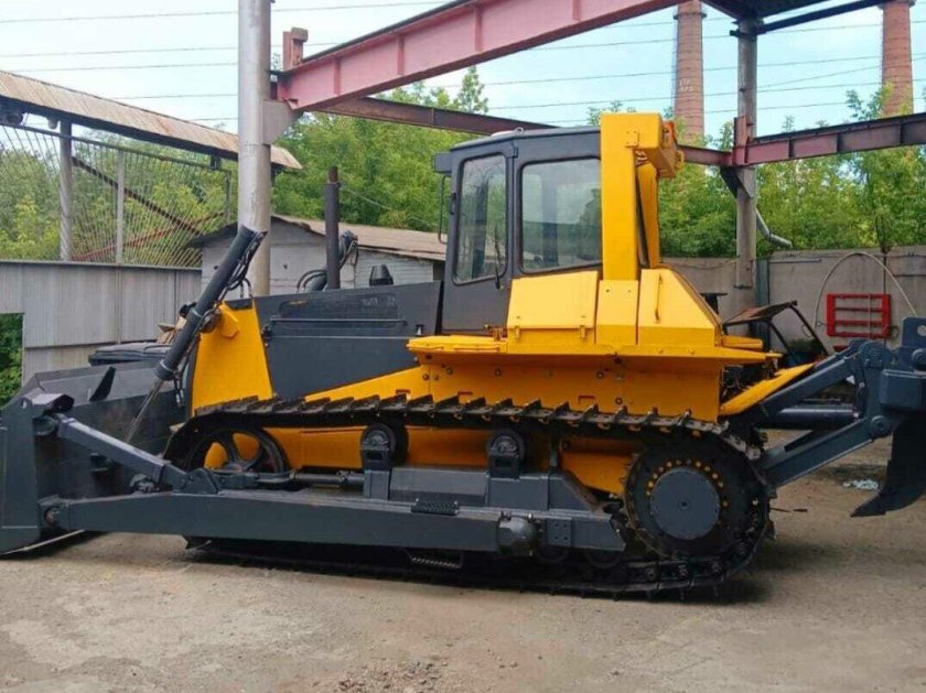 Бульдозер дст урал
