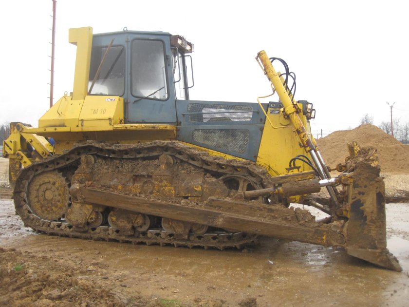 Бульдозер чтз б10м
