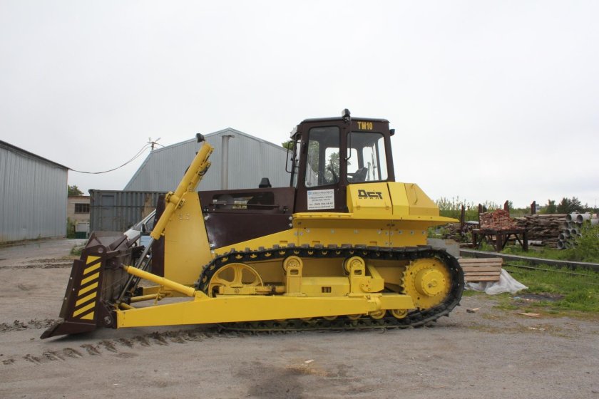 Трактор ДСТ тм10