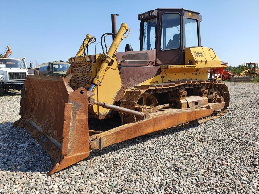 Бульдозер ДСТ Урал