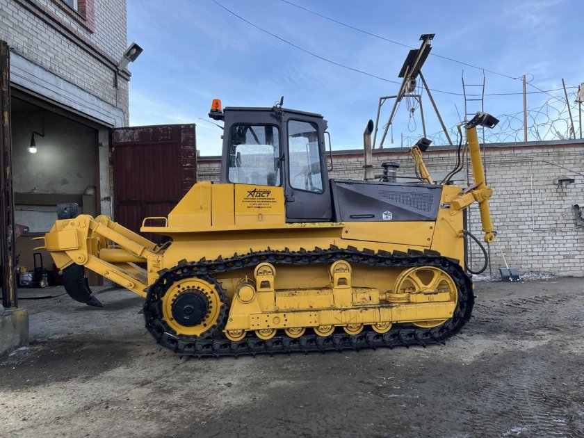 Трубоукладчик ДСТ Урал