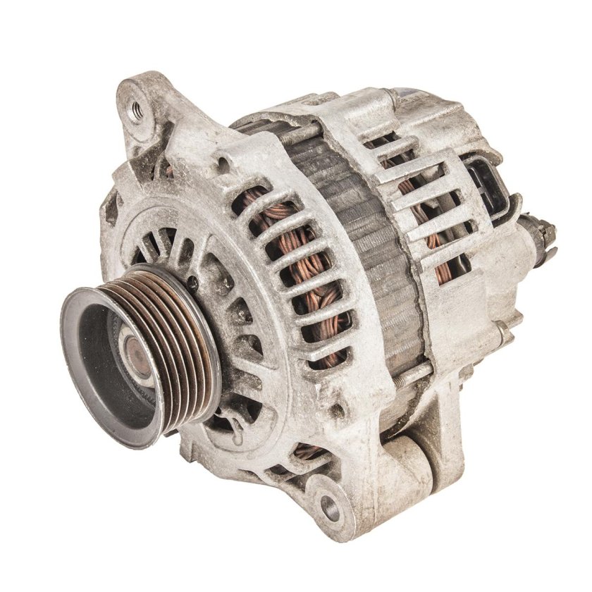 Генератор Исузу Бигхорн