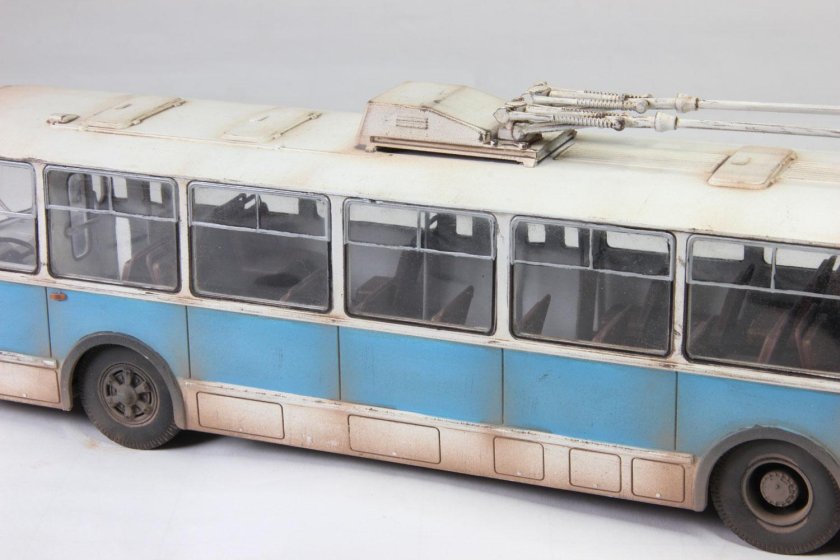 Троллейбус ЗИУ 9 модель 1 43