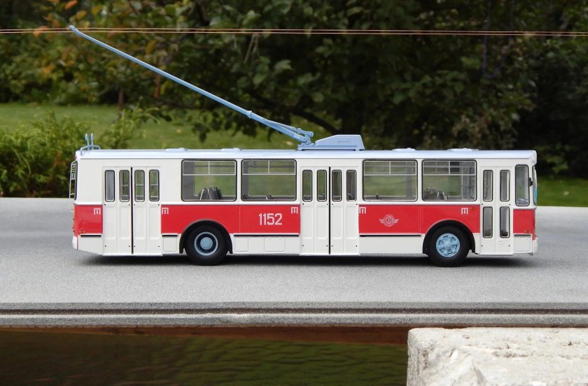 ЗИУ-682 (ЗИУ-9)