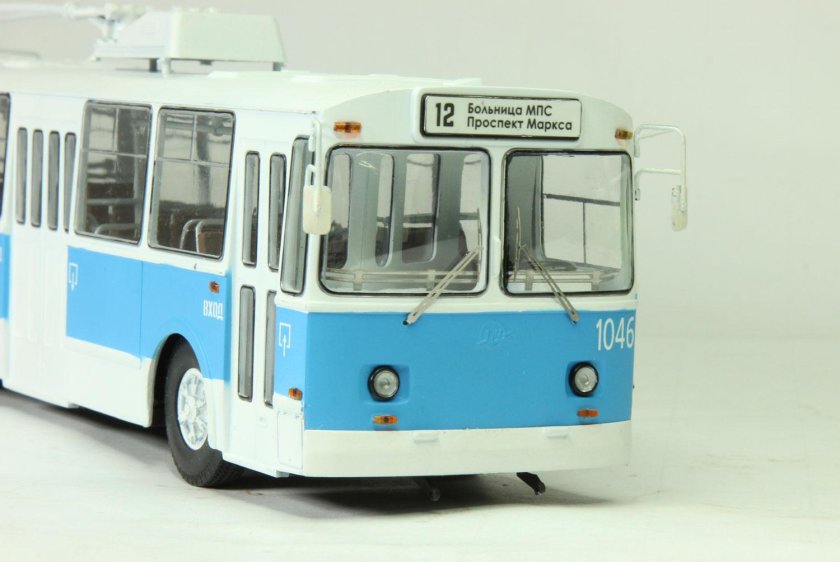 ЗИУ-9 (ЗИУ-682б)