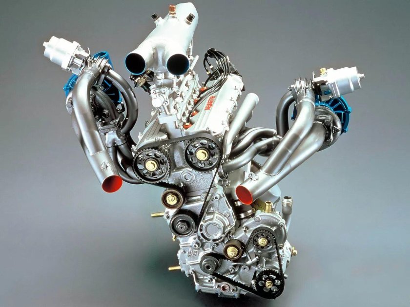 Лянча Дельта s4 мотор