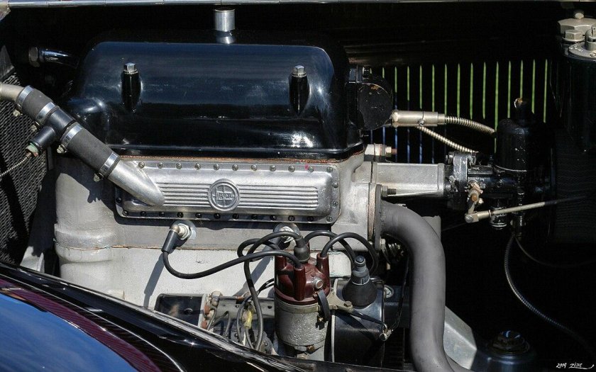 Lancia v4 engine