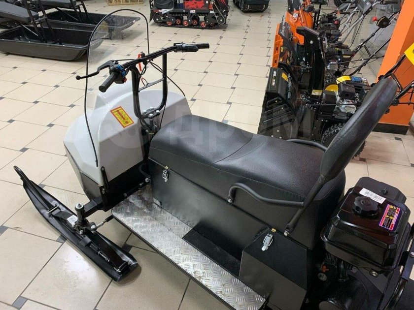 Миниснегоход Бурлак-м Егерь 20 л.с