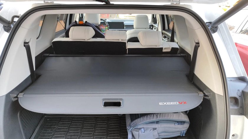 Шторка в багажник