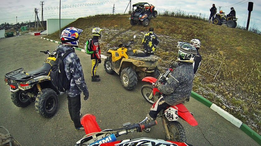 Питбайк БРП