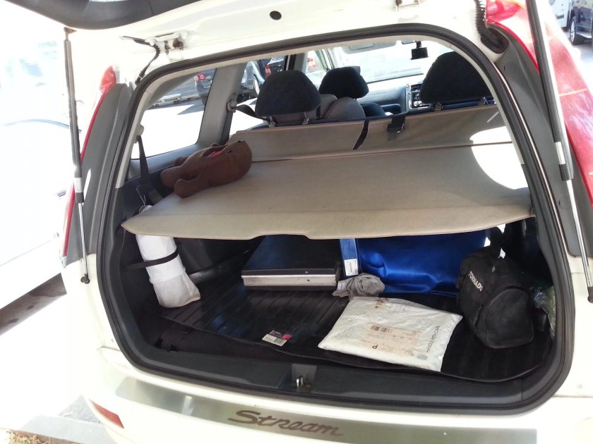 Шторка багажника Хонда стрим рн1