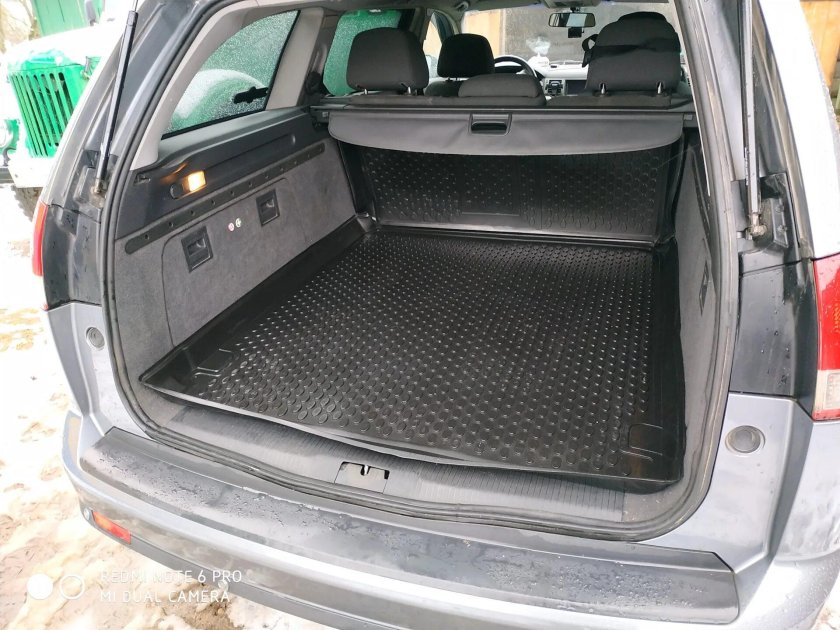 Opel Vectra универсал багажник