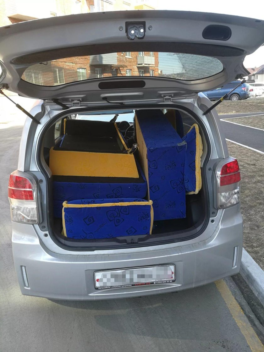 Toyota Spade багажник