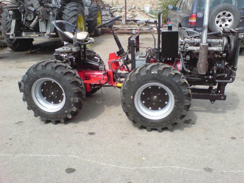 Чешский минитрактор TZ-4k-14