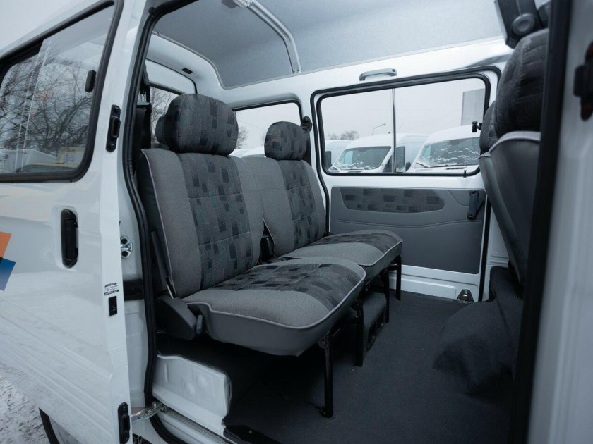 Шевроле микровэн