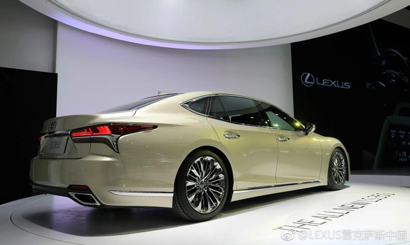 Лексус LS 350 2016