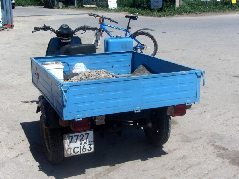 ТМЗ муравей 2500