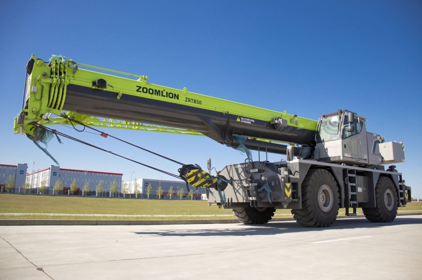 Короткобазный кран zoomlion zrt600