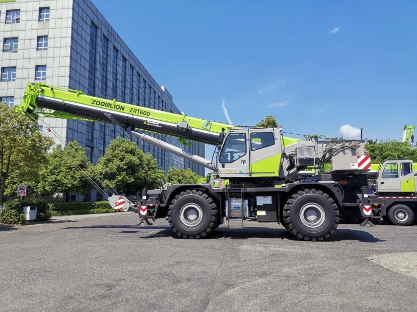 Автокран zoomlion zrt600