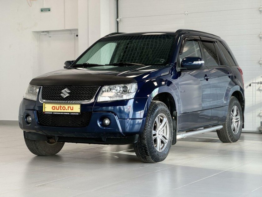 Suzuki grand vitara 2011