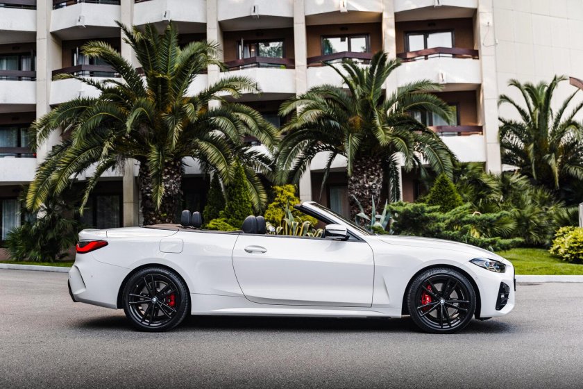 Mercedes e-Cabrio White