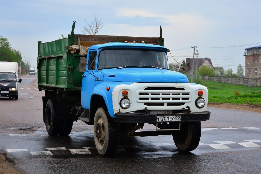 Зил ммз 554 м