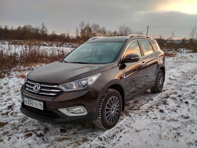 Dongfeng ax7 коричневый