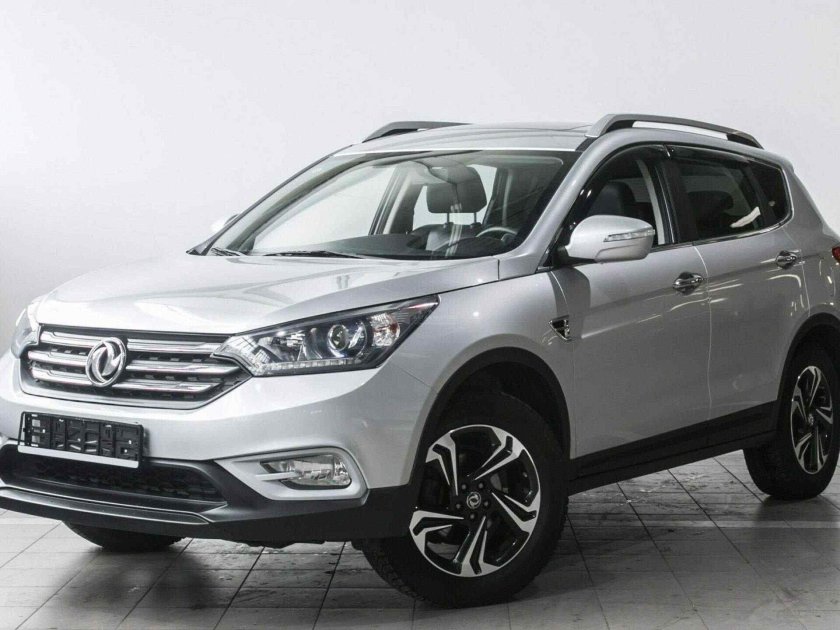 Донгфенг ax7