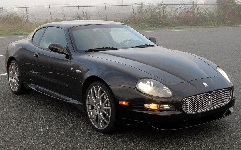 Мазерати купе