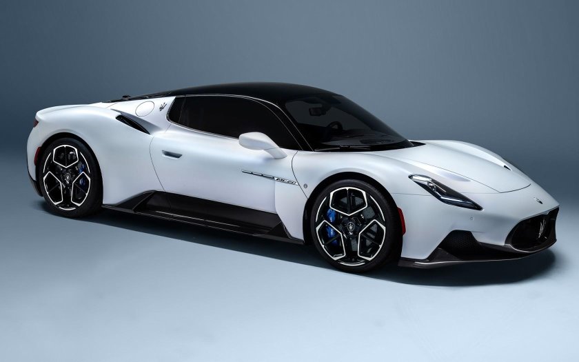 Maserati mc20 2022