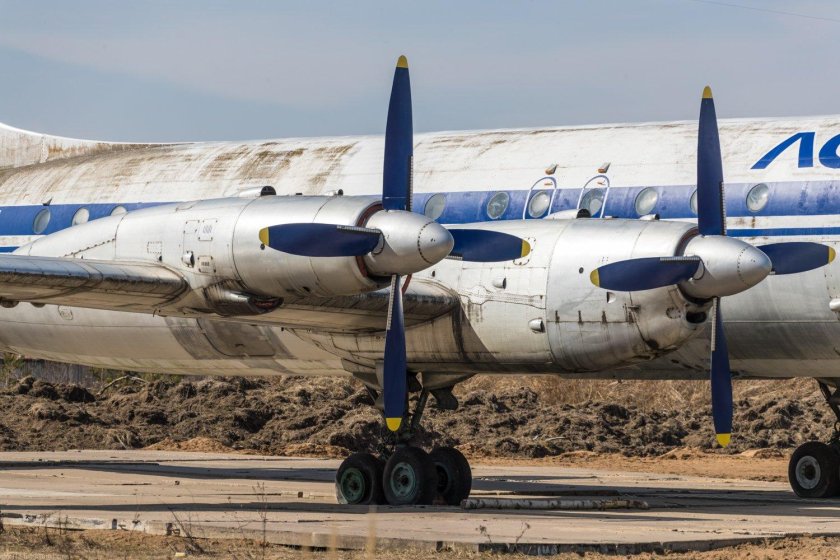 Ил-18 двигатели