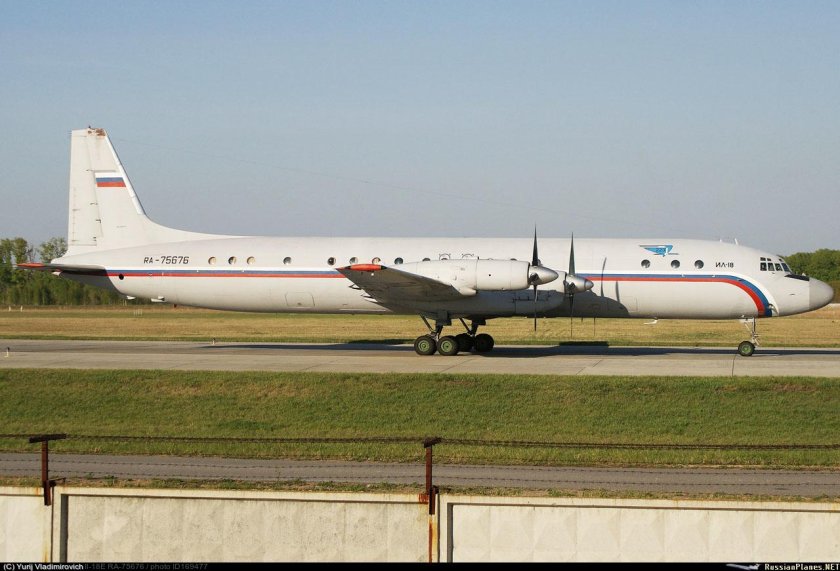 Ил-18 54006