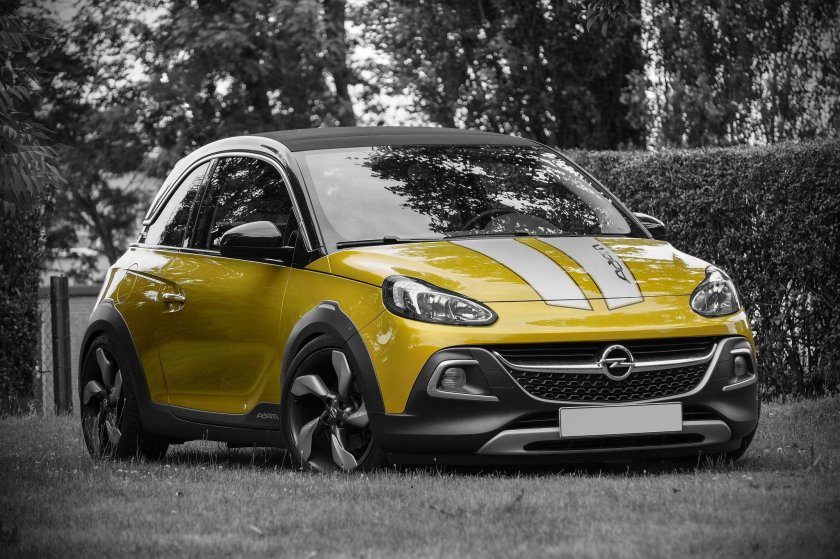 Opel adam