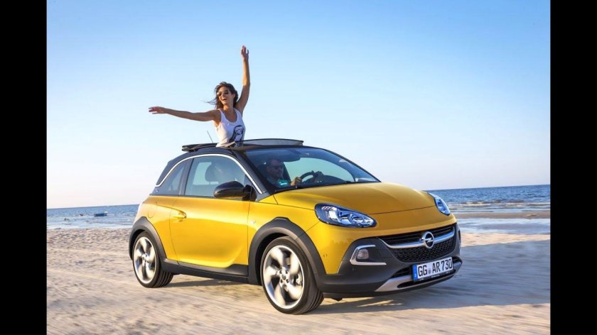 Опель адам 2021