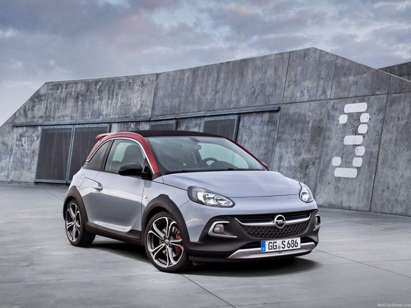 Opel Adam 2015