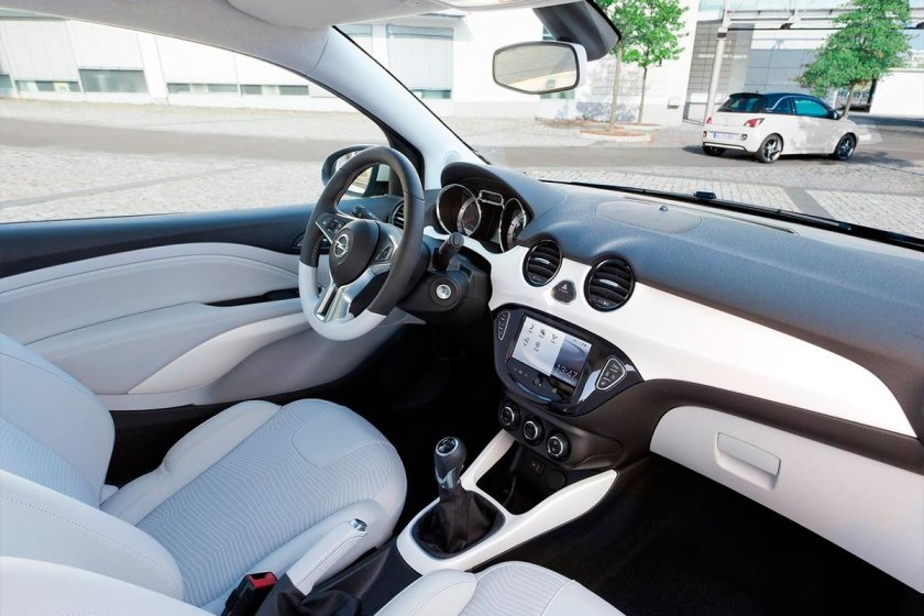 Opel Adam 2013