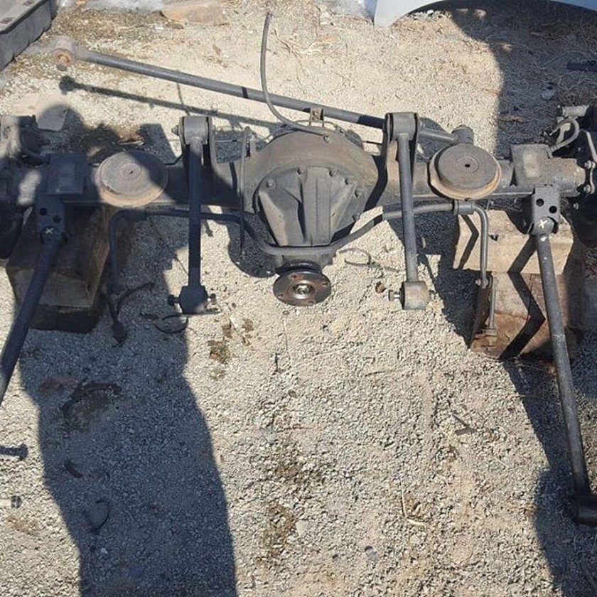 Передний мост Ниссан сафари 60 купить в Благовещенске