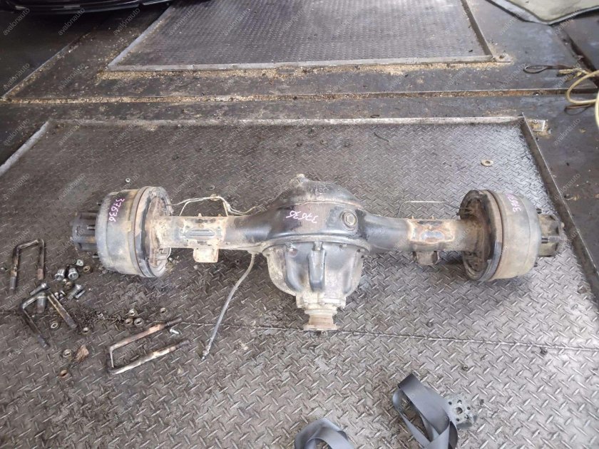 Передний мост