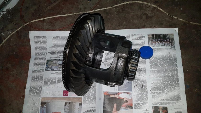 Полуось заднего моста Ниссан Титан