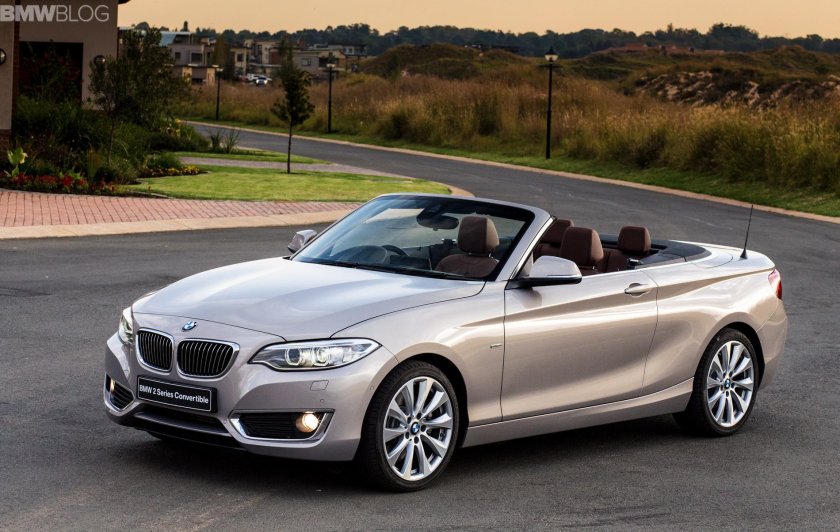 BMW 2 Convertible