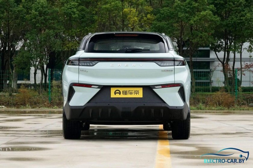 Электрический внедорожник