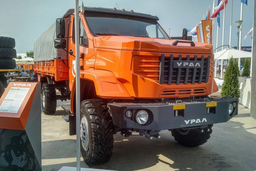 Автозавод урал