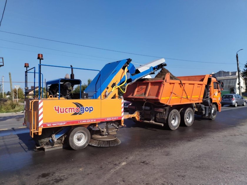 Подметально уборочная машина